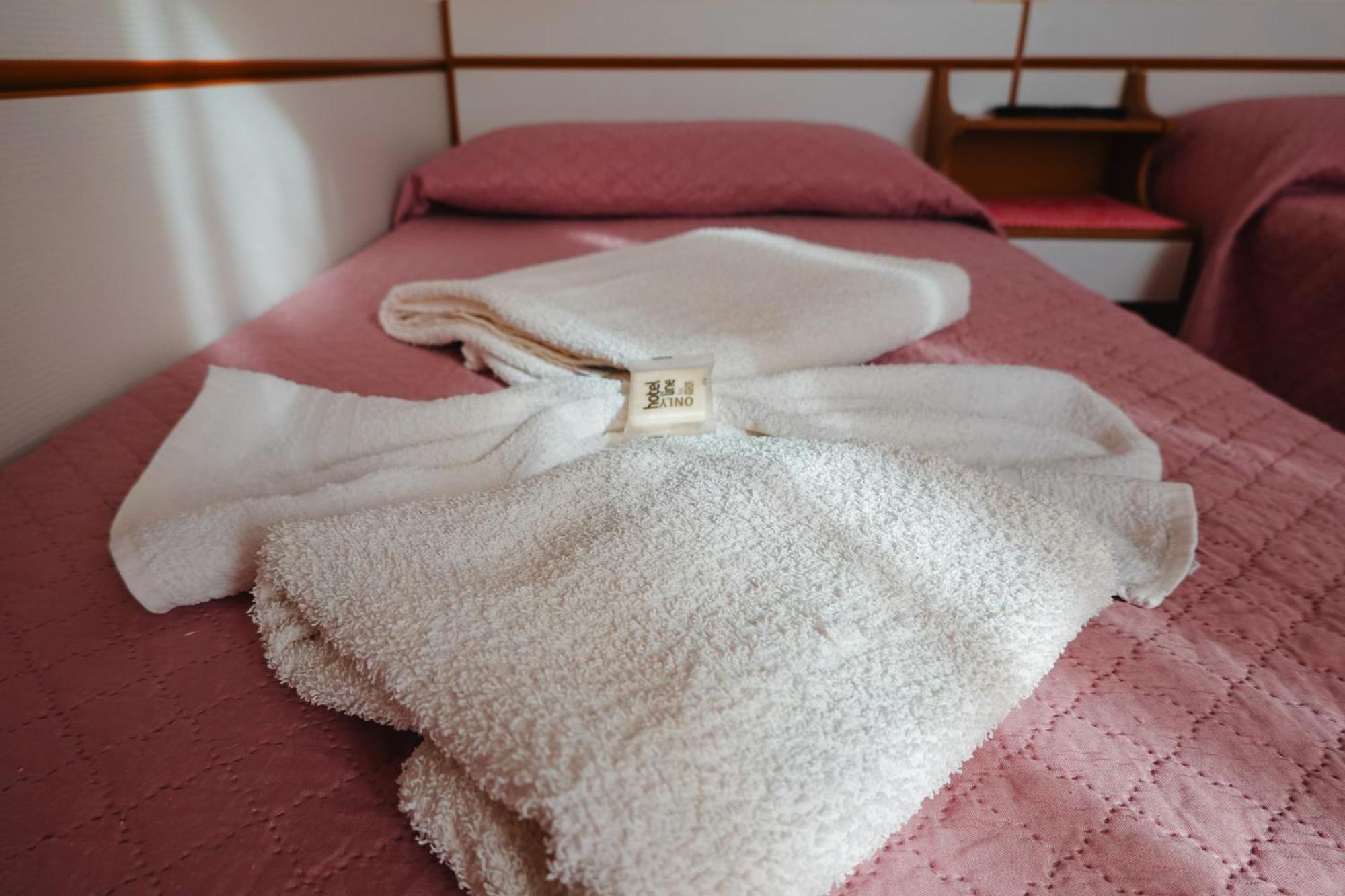 Hotel Lea B&B Pensione Completa Rimini Esterno foto